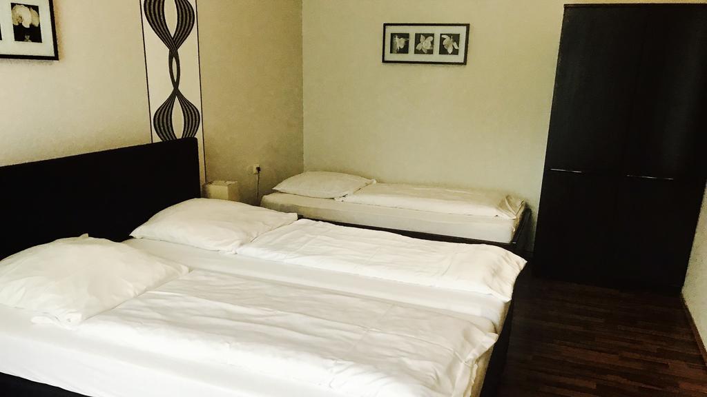 Parkhotel エシュヴァイラー エクステリア 写真