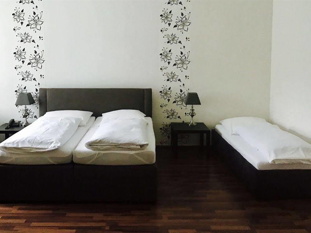 Parkhotel エシュヴァイラー エクステリア 写真