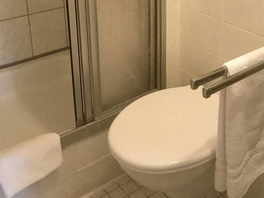 Parkhotel エシュヴァイラー エクステリア 写真